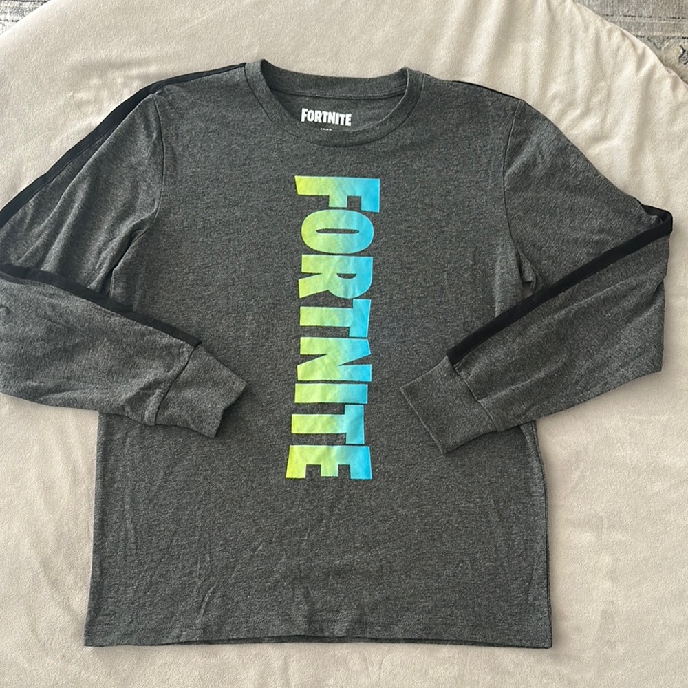 Fortnite long sleeve tee